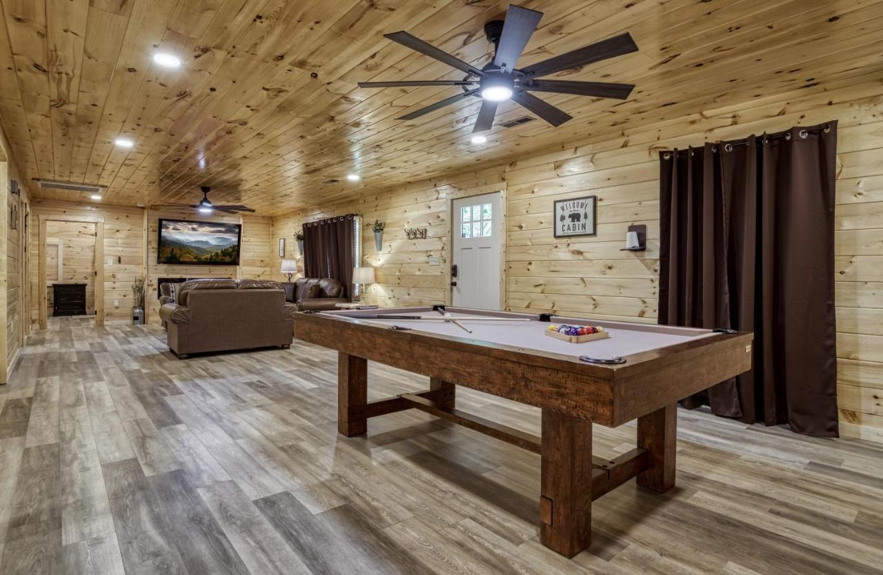 Hidden Creek, Pool Table, Hot Tub, 1089 Free Tickets Each Paid Day, Dollywood And More Gatlinburg Exterior foto